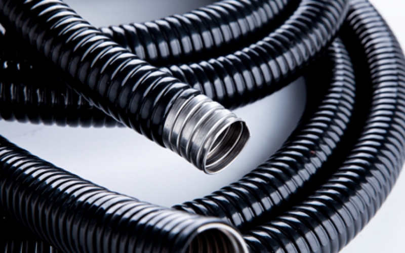 304不銹鋼雙扣包塑管有哪些優(yōu)勢(shì)？